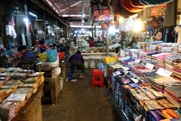 �I�[���h�}�[�P�b�g�R