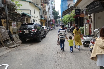 ���H�֌�����