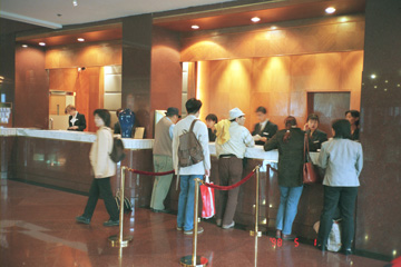 �O�����A�v���U�z�e���̃��r�[