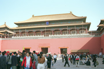 �̋{������̌ߖ�