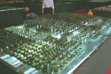 ���X�ɕ��񂾊����i