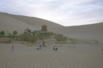 �����֓���