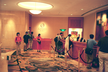 �V�F���g�����s�̃��r�[